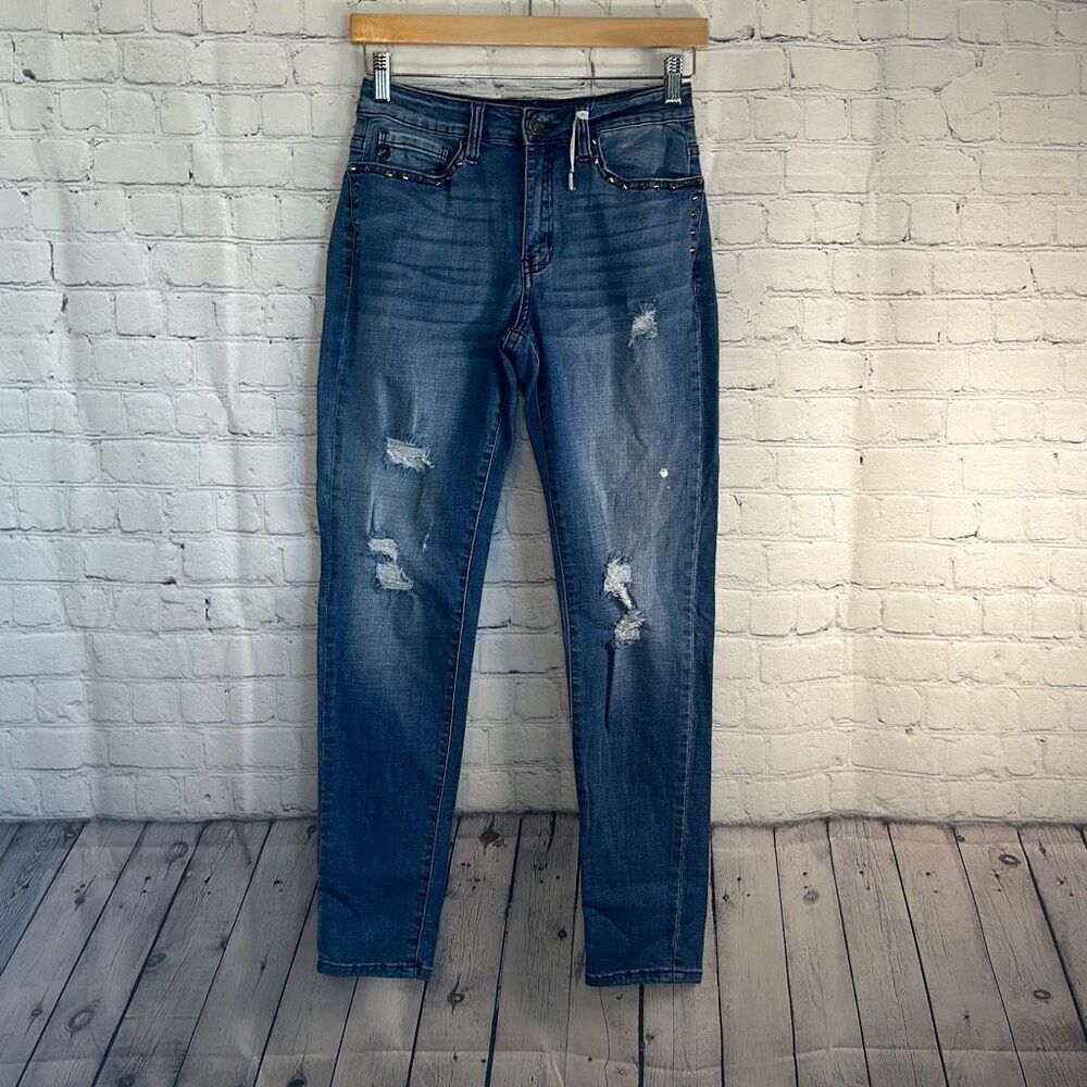 Kan Can Womens Estilo Distressed Studded Super Skinny Jeans size 9/28‎ KC6170D
